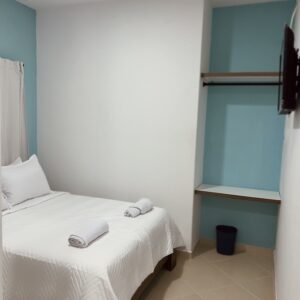 Doble Pequeña - Funcional y acogedora